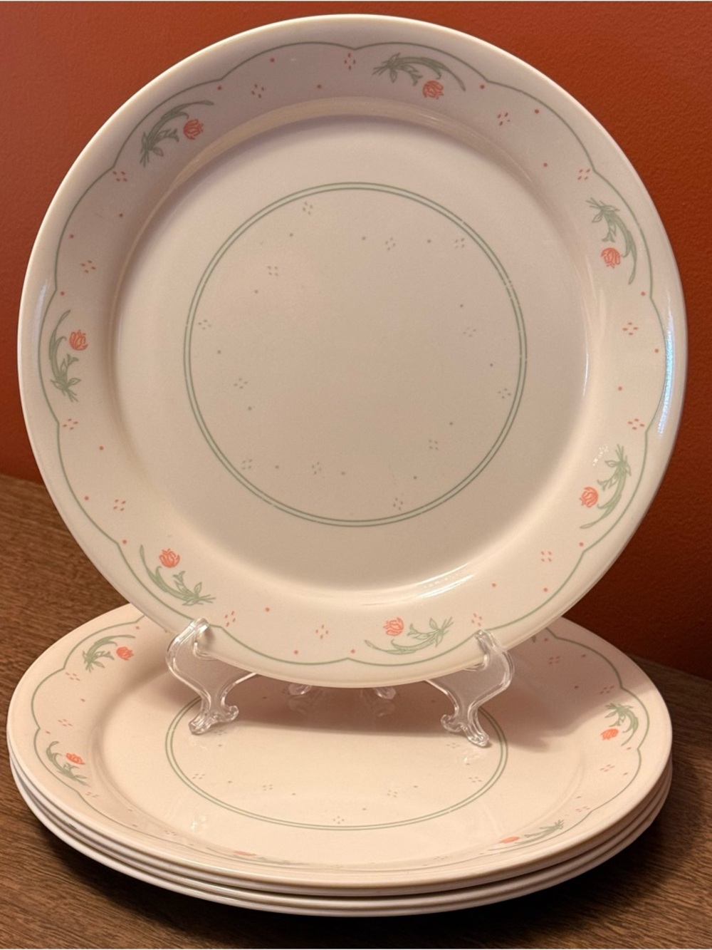 SOLD!! Vintage Corelle Set of 5 “Calico Rose” 9in Floral Luncheon Plates Great!
